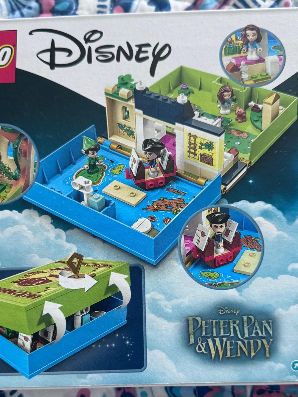 NIB-LEGO-Disney Peter Pan & Wendy's Storybook Adventure (43220)